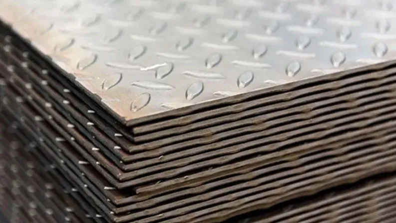 Chequered Steel Plates
